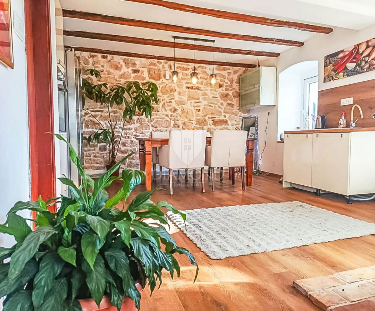 Casa Režanci, Svetvinčenat, 294m2