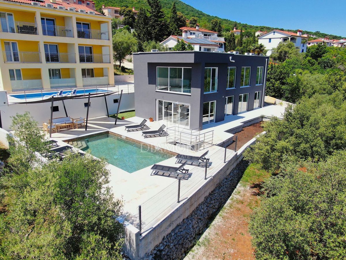 Rabac, Labin – Villa in posizione privilegiata con vista mare
