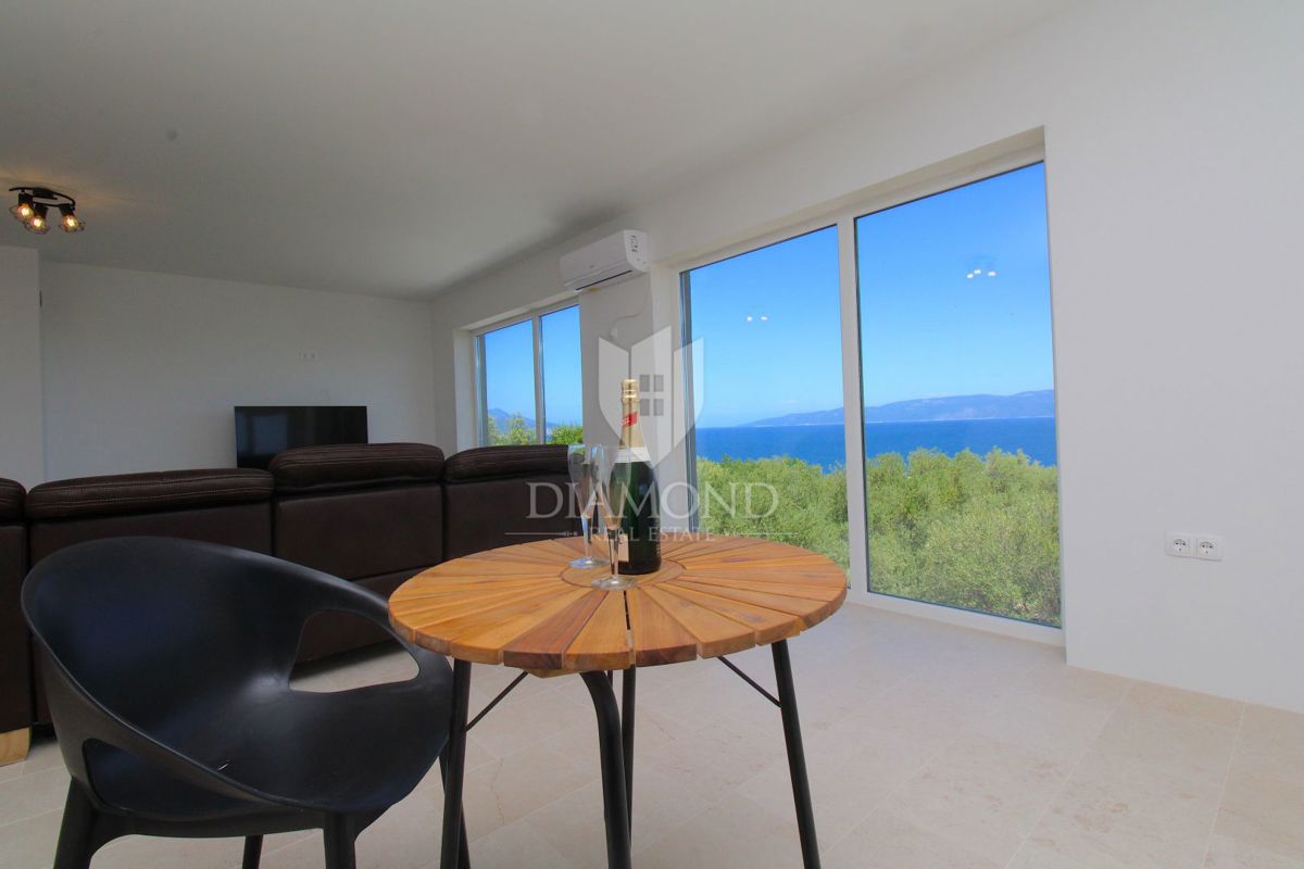 Rabac, Labin – Villa in posizione privilegiata con vista mare