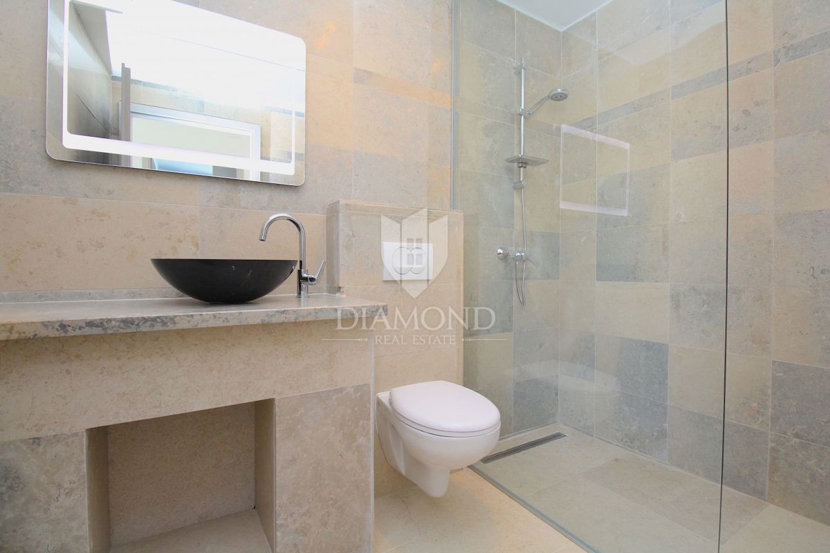 Rabac, Labin – Villa in posizione privilegiata con vista mare