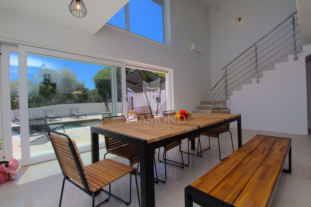 Rabac, Labin – Villa in posizione privilegiata con vista mare