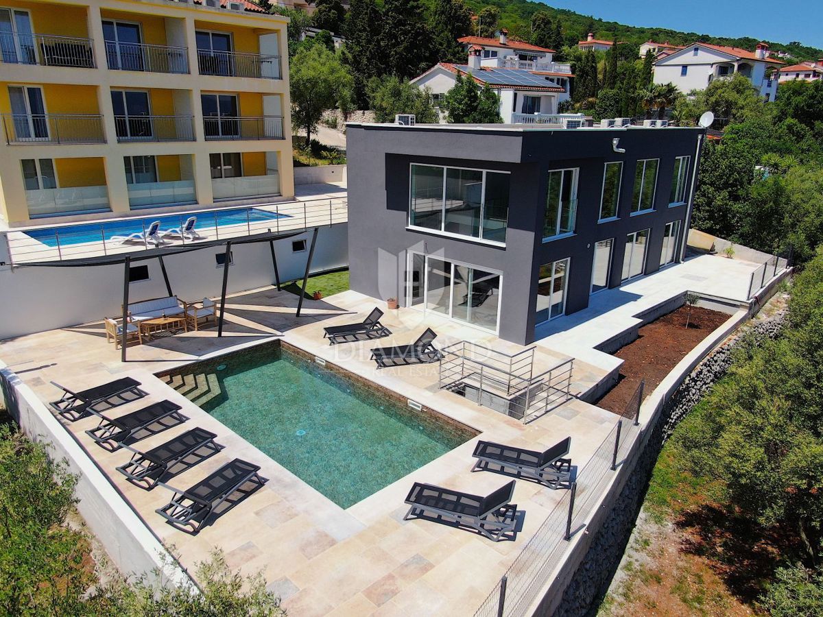 Rabac, Labin – Villa in posizione privilegiata con vista mare