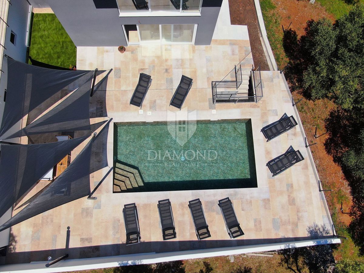 Rabac, Labin – Villa in posizione privilegiata con vista mare