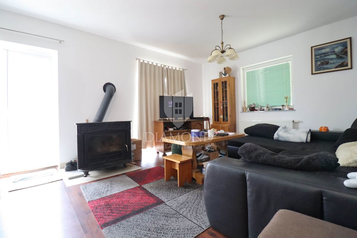 Casa Kloštar Ivanić, 124m2