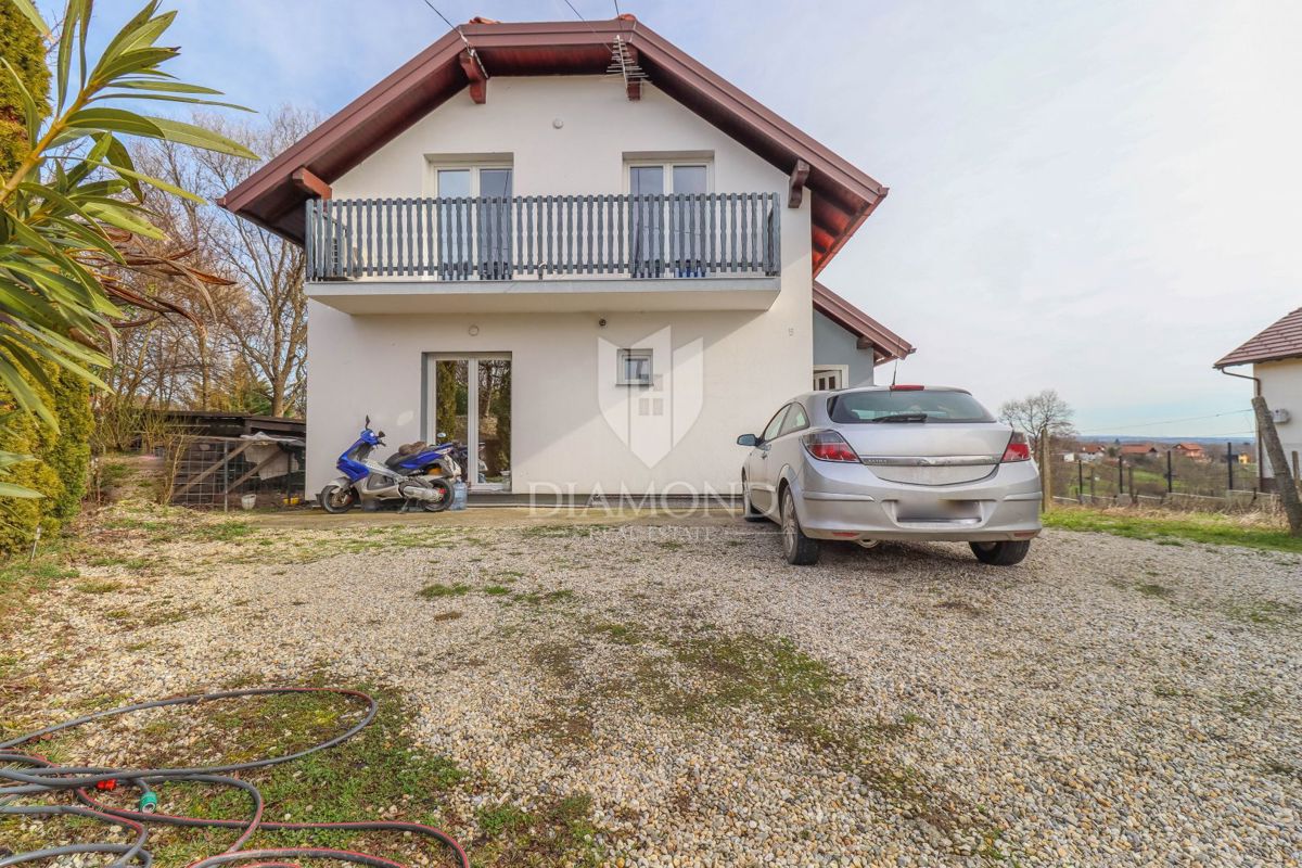 Casa Kloštar Ivanić, 124m2