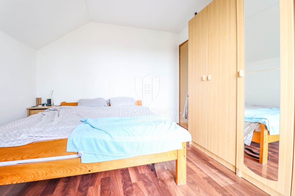 Casa Kloštar Ivanić, 124m2