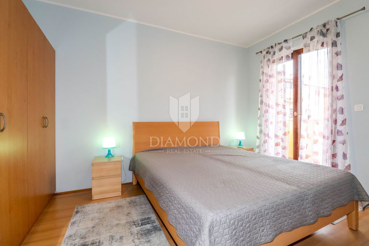 Istria, Rovigno, appartamento vicino al centro con due camere da letto e terrazza