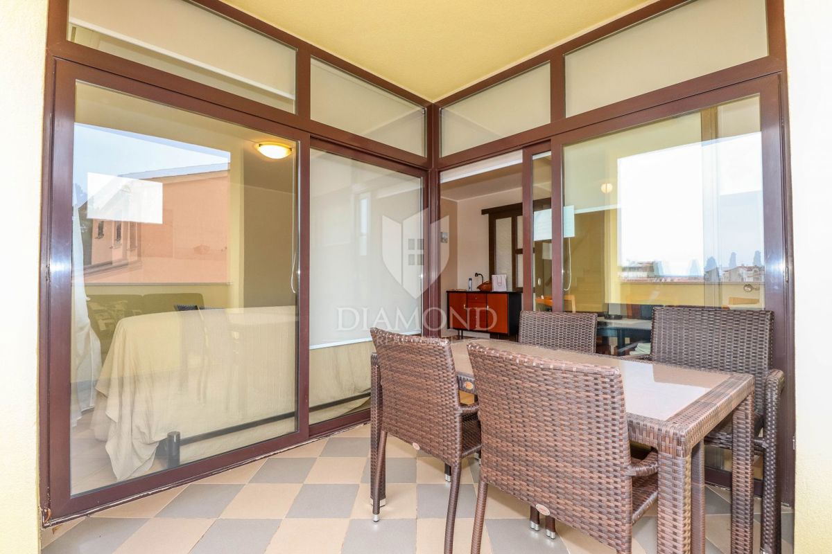 Istria, Rovigno, appartamento vicino al centro con due camere da letto e terrazza