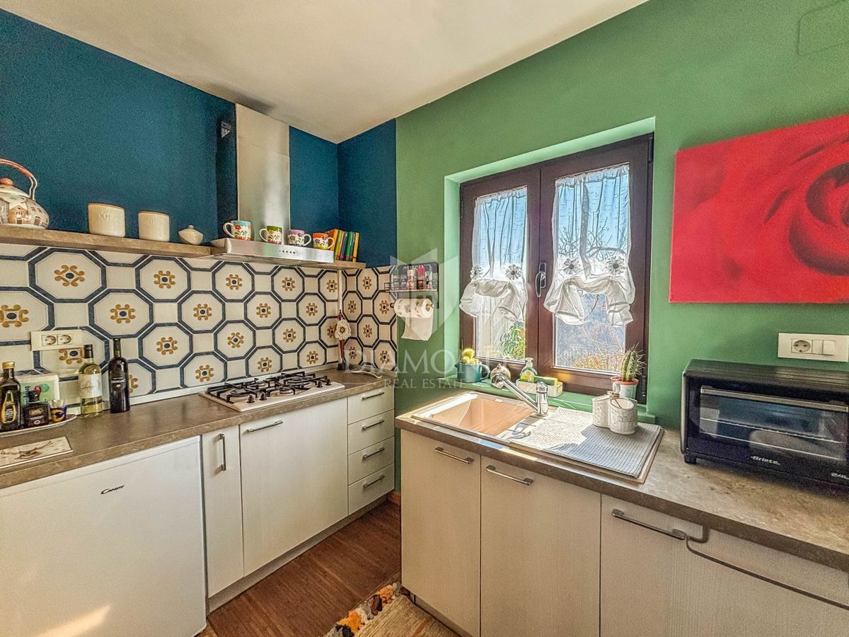 Buie, dintorni - bella casa unifamiliare su un terreno soleggiato!