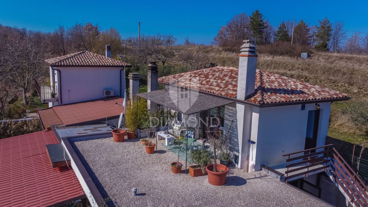 Buie, dintorni - bella casa unifamiliare su un terreno soleggiato!