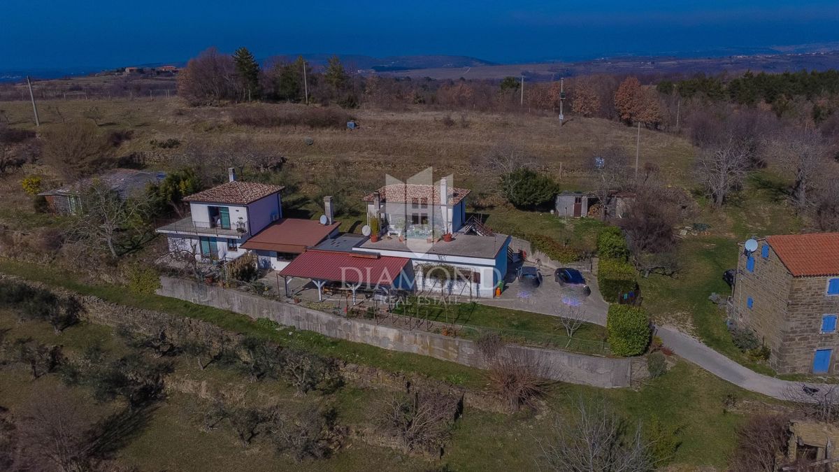 Buie, dintorni - bella casa unifamiliare su un terreno soleggiato!