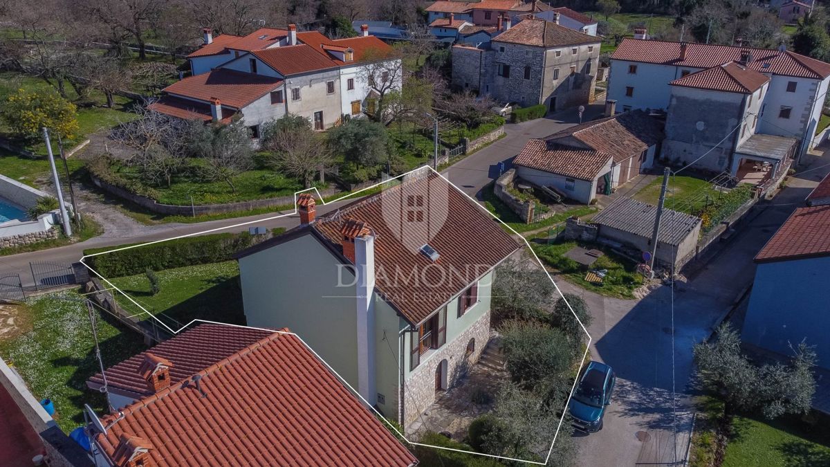 Buje, dintorni, casa indipendente con vista mare!