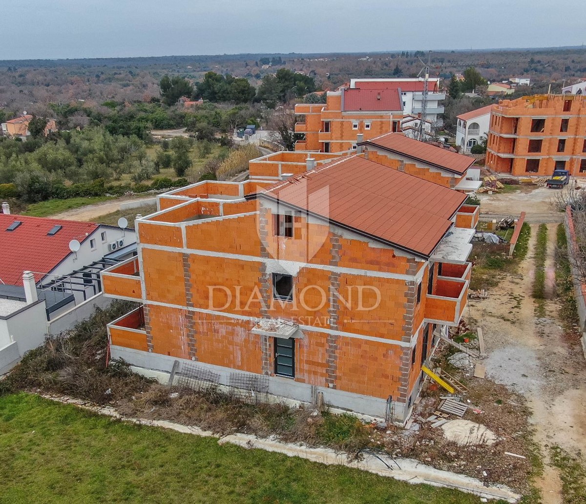 Fasana, dintorni, casa bifamiliare con vista mare