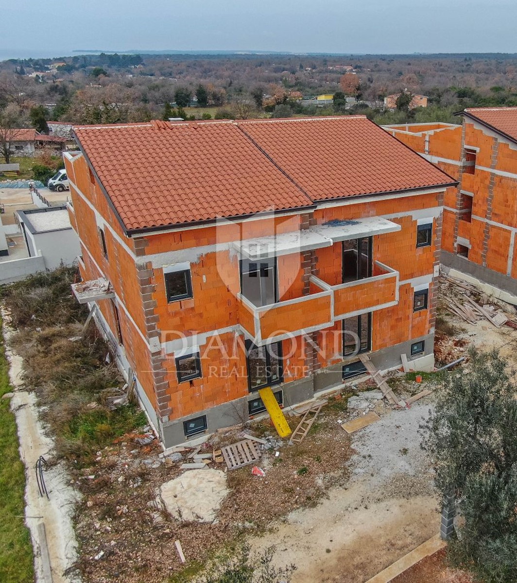 Fasana, dintorni, casa bifamiliare con vista mare