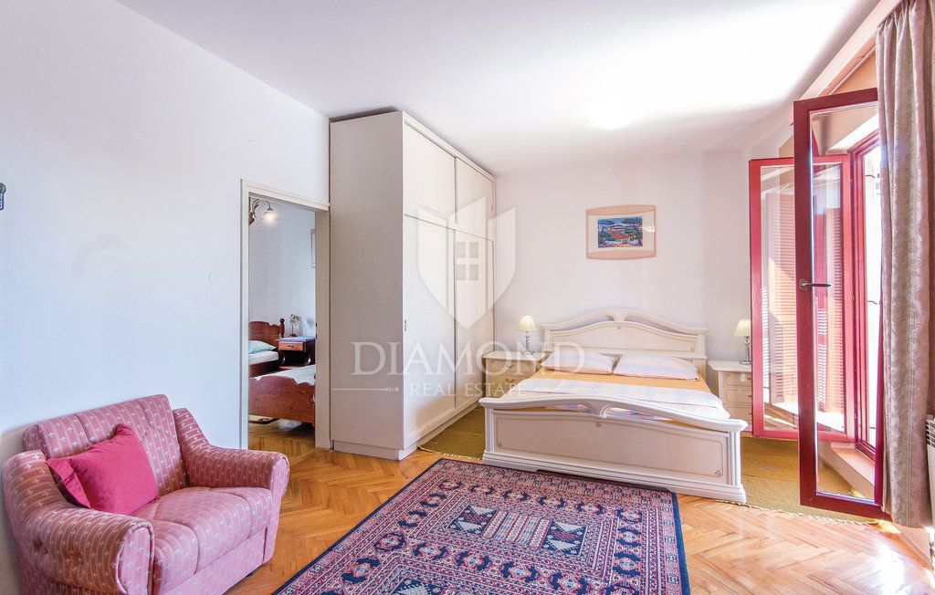 Parenzo, dintorni, casa con piscina e ampio giardino!