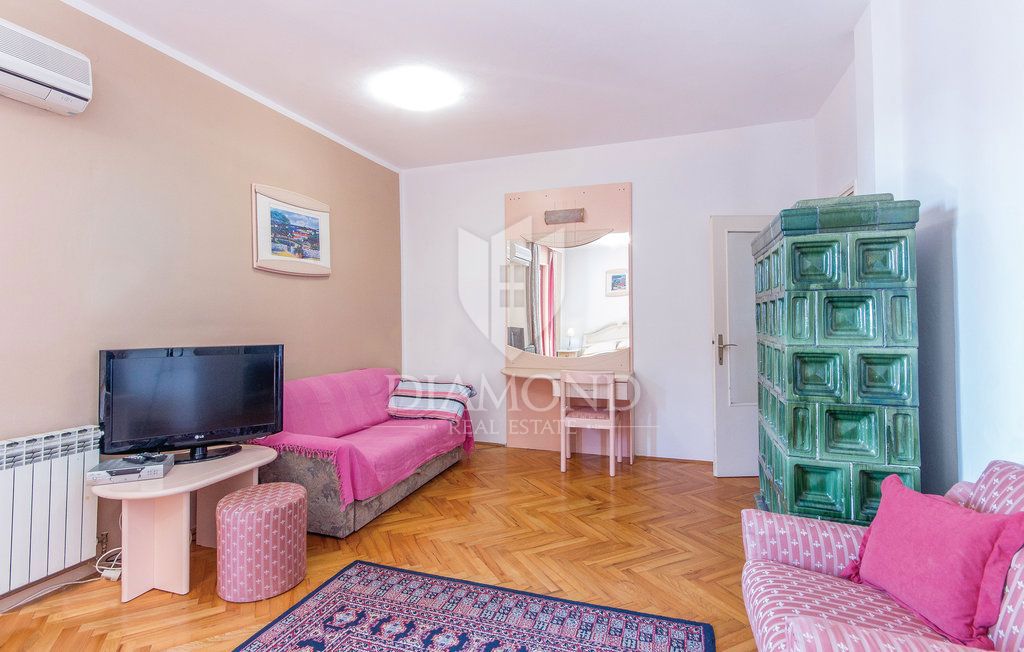Parenzo, dintorni, casa con piscina e ampio giardino!