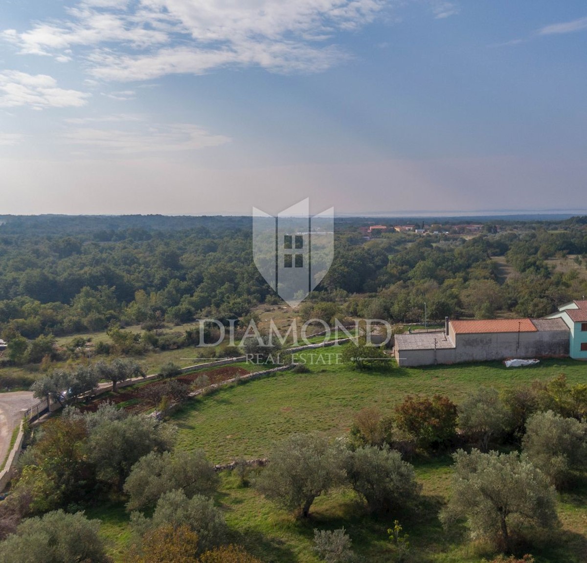 Dignano, dintorni, casa con ampio giardino