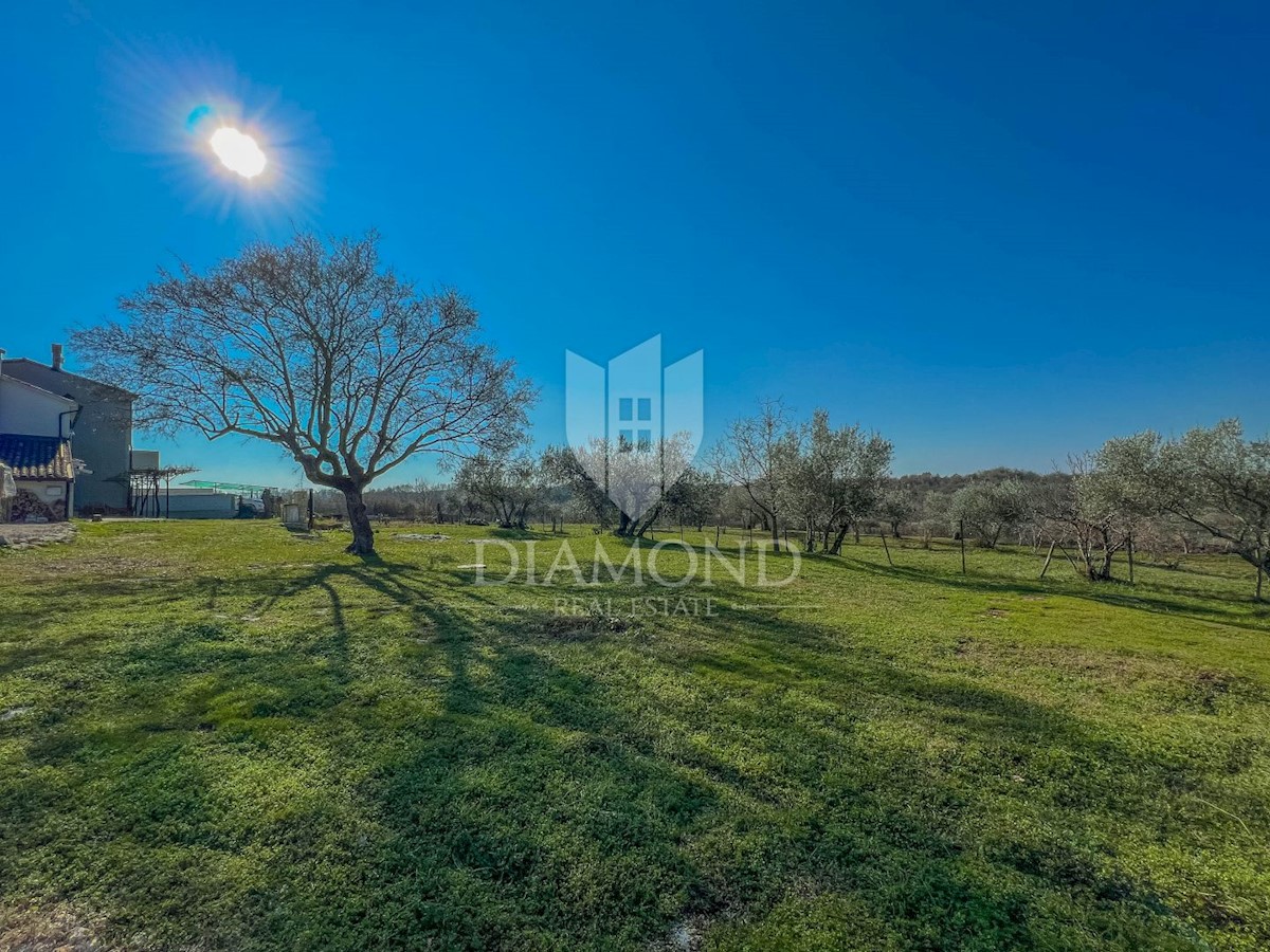 Zona Umago, casa ristrutturata con vista mare