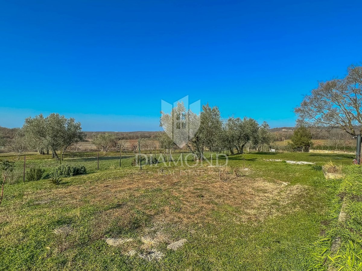 Zona Umago, casa ristrutturata con vista mare