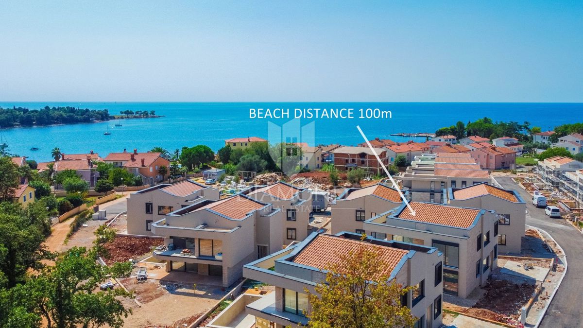 Umago! Villa di lusso a 100 metri dal mare!