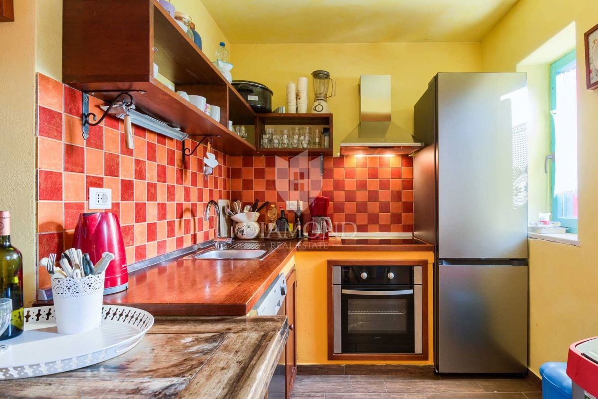 Barbana, dintorni, casa in una bella posizione