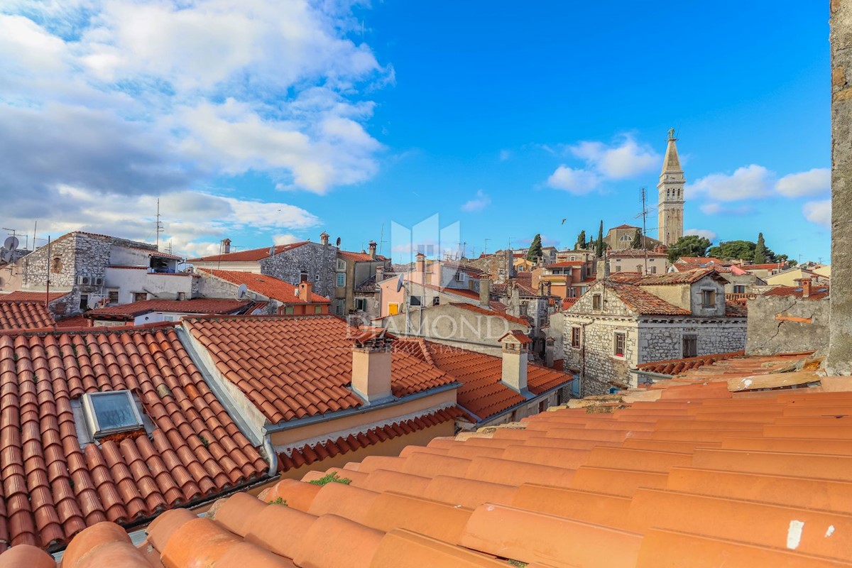 Rovigno, appartamento con vista impressionante sulla città e sul mare