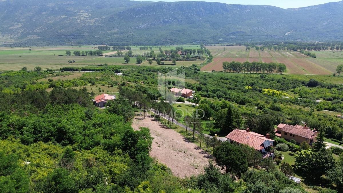 Chersano, dintorni, terreno edificabile in una posizione eccellente