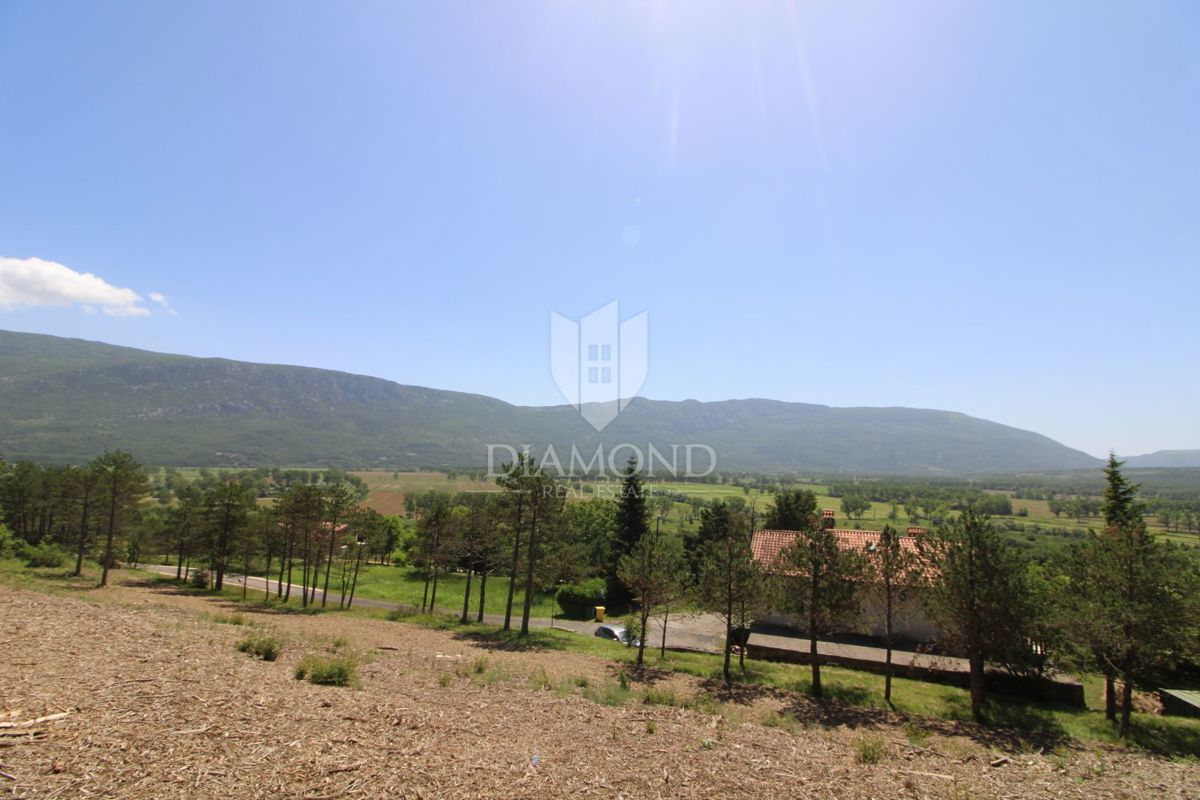 Chersano, dintorni, terreno edificabile in una posizione eccellente