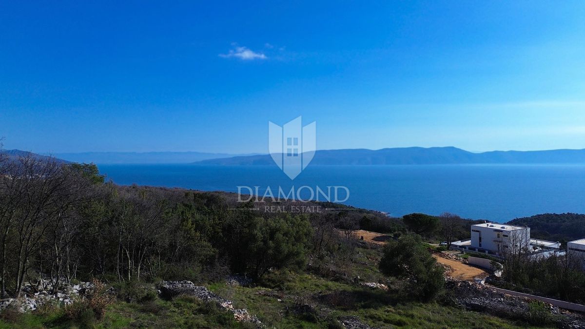Labin, Rabac, terreno edificabile con vista mare 