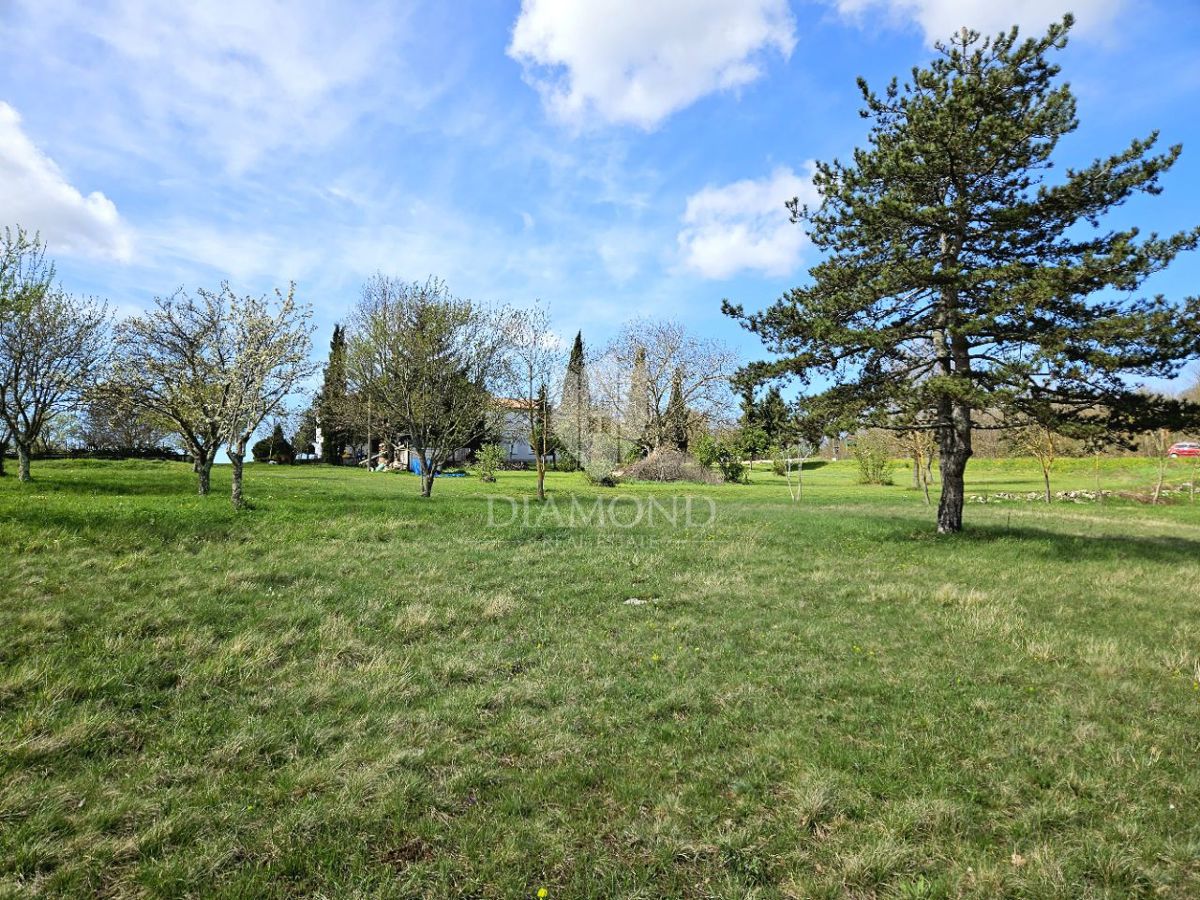 Terreno Poreč, 1.058m2