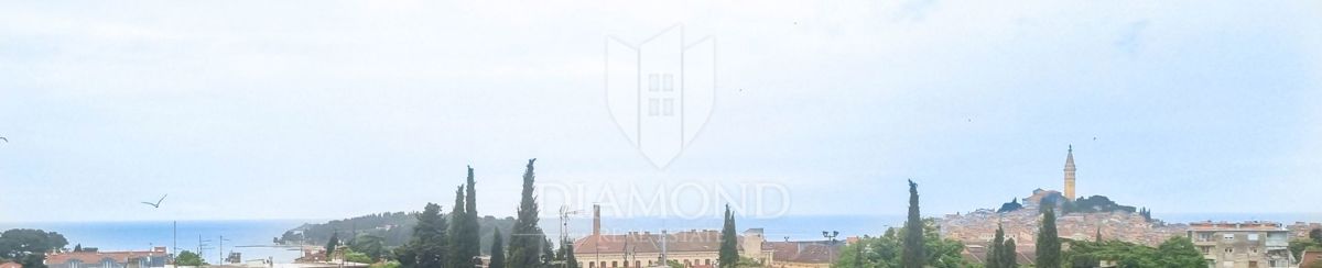 Rovigno, appartamento in ottima posizione con terrazza e vista mare
