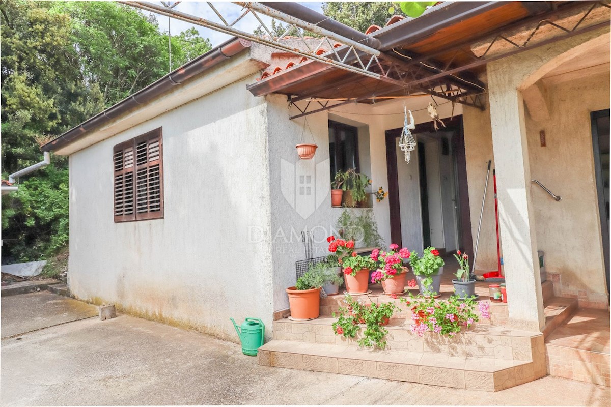 Rovigno, casa isolata vicino alla spiaggia