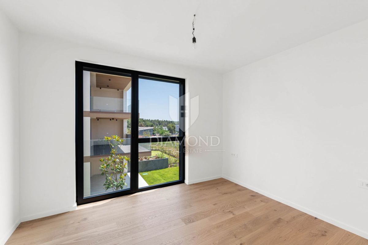 Cittanova, nuovo spazioso appartamento di 111m2 con 3 camere da letto e terrazza!