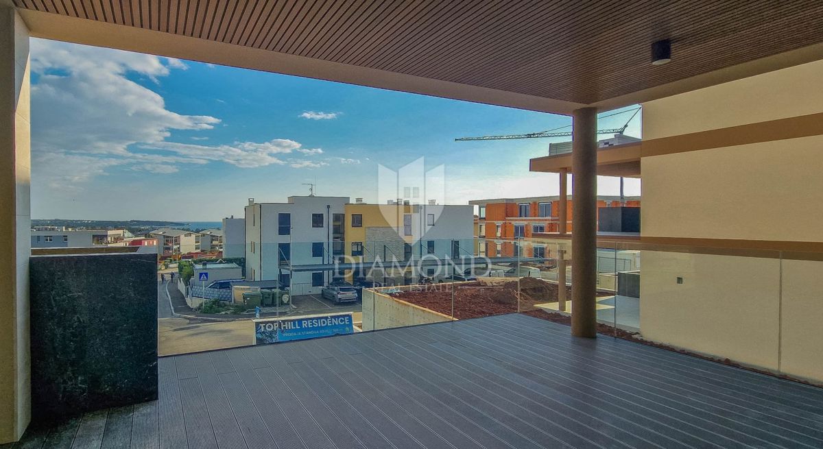 Cittanova, nuovo spazioso appartamento di 111m2 con 3 camere da letto e terrazza!