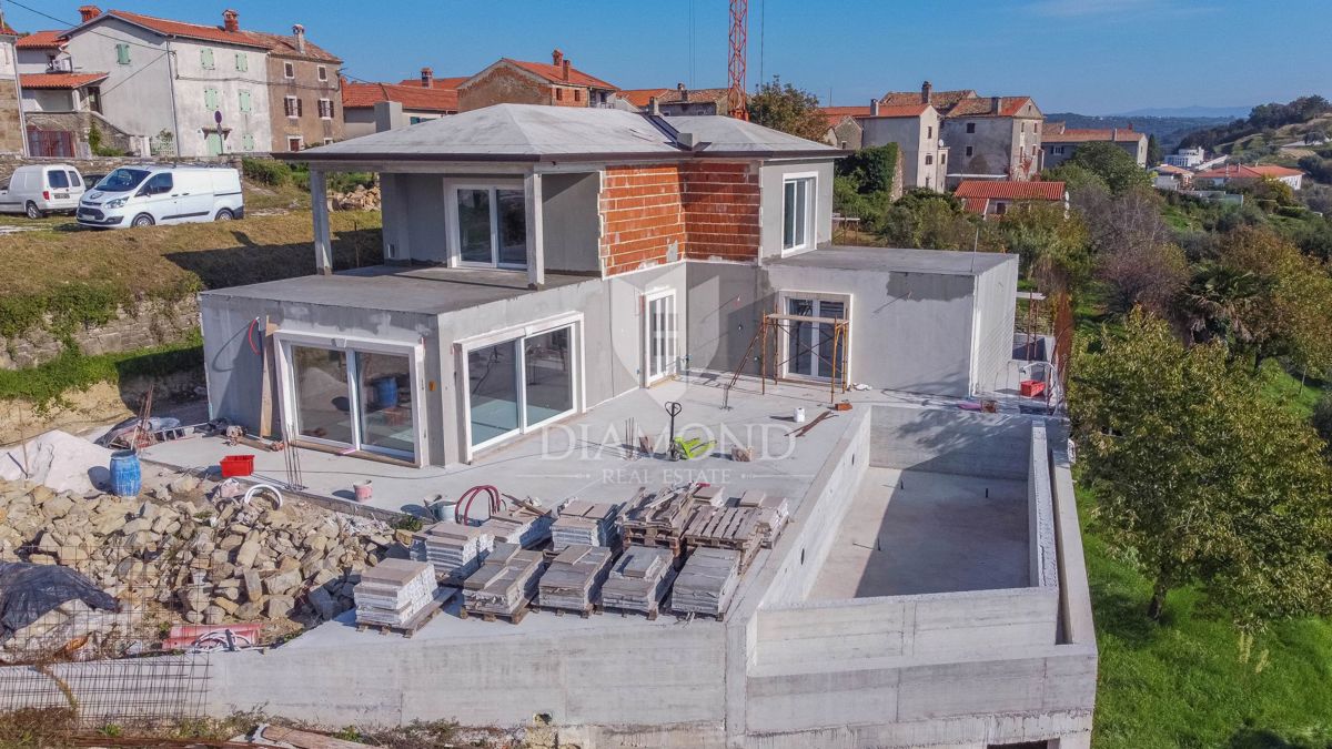 Istria, Eccezionale villa con piscina e vista mare a Momiano!