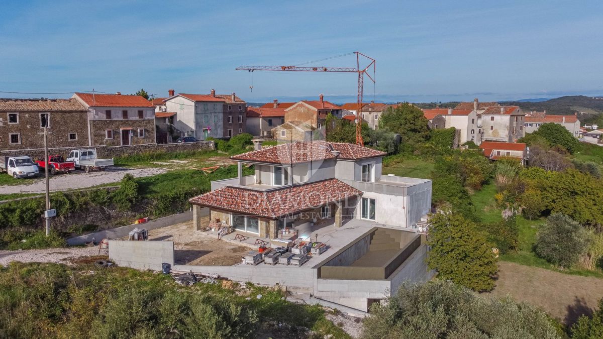 Istria, Eccezionale villa con piscina e vista mare a Momiano!