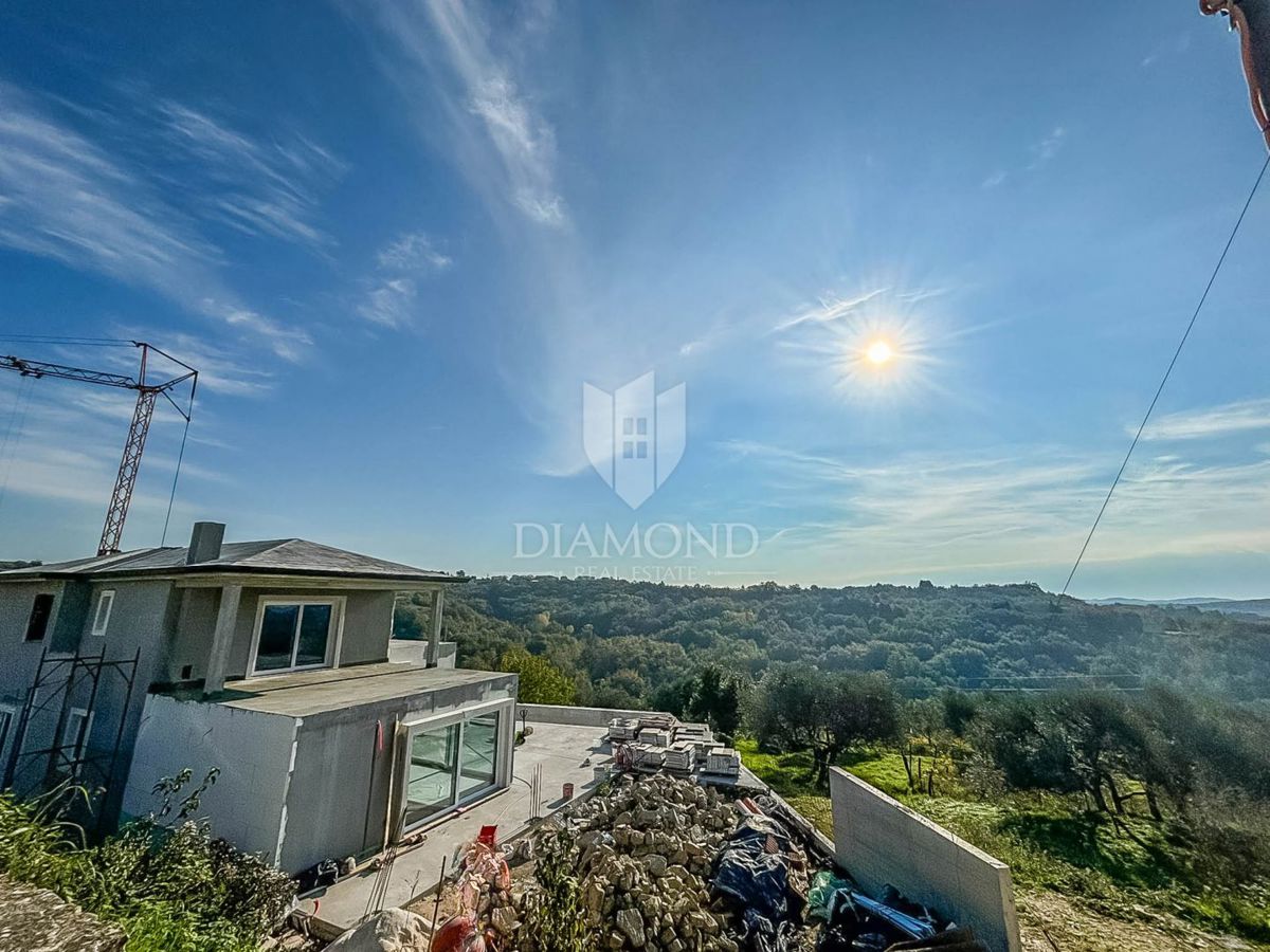 Istria, Eccezionale villa con piscina e vista mare a Momiano!