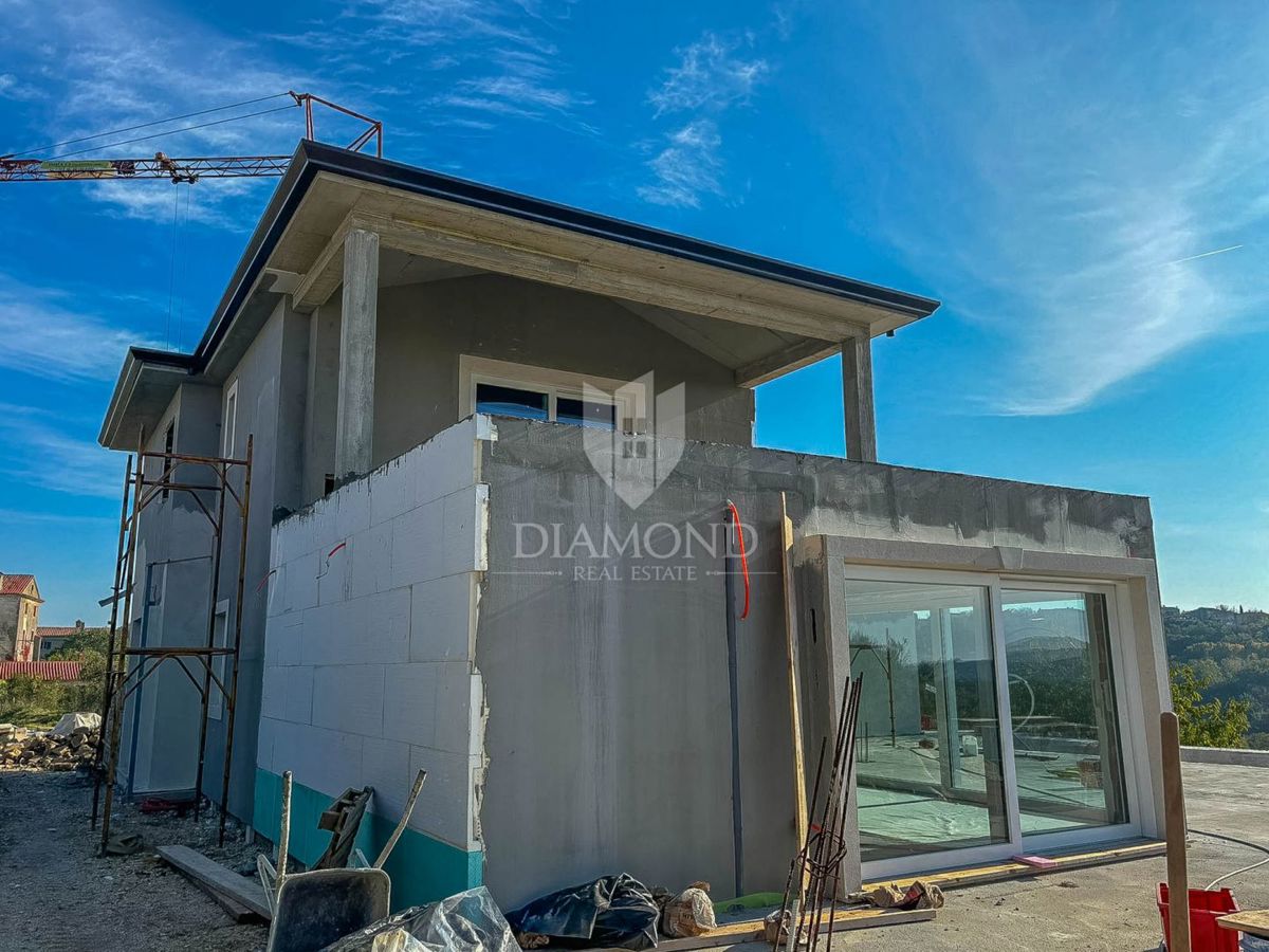 Istria, Eccezionale villa con piscina e vista mare a Momiano!