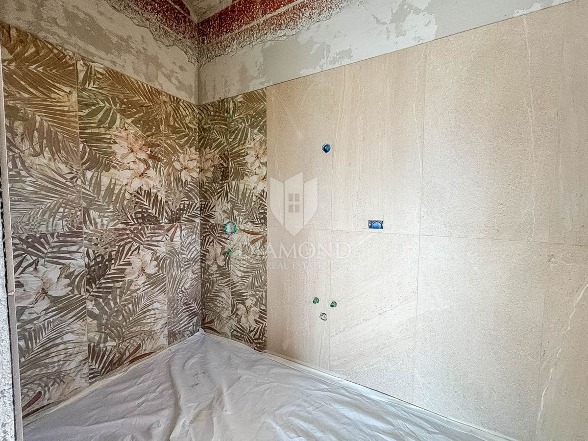 Istria, Eccezionale villa con piscina e vista mare a Momiano!