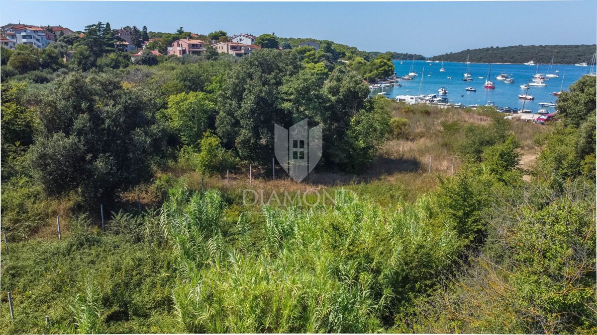 Parcella T3, 1a fila al mare, vicino a Medolino!