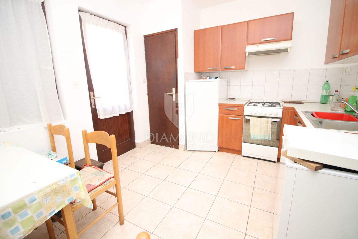 Labin, Rabac, palazzina 2a fila dal mare