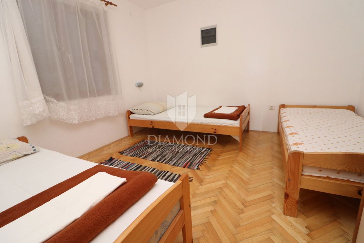 Labin, Rabac, palazzina 2a fila dal mare