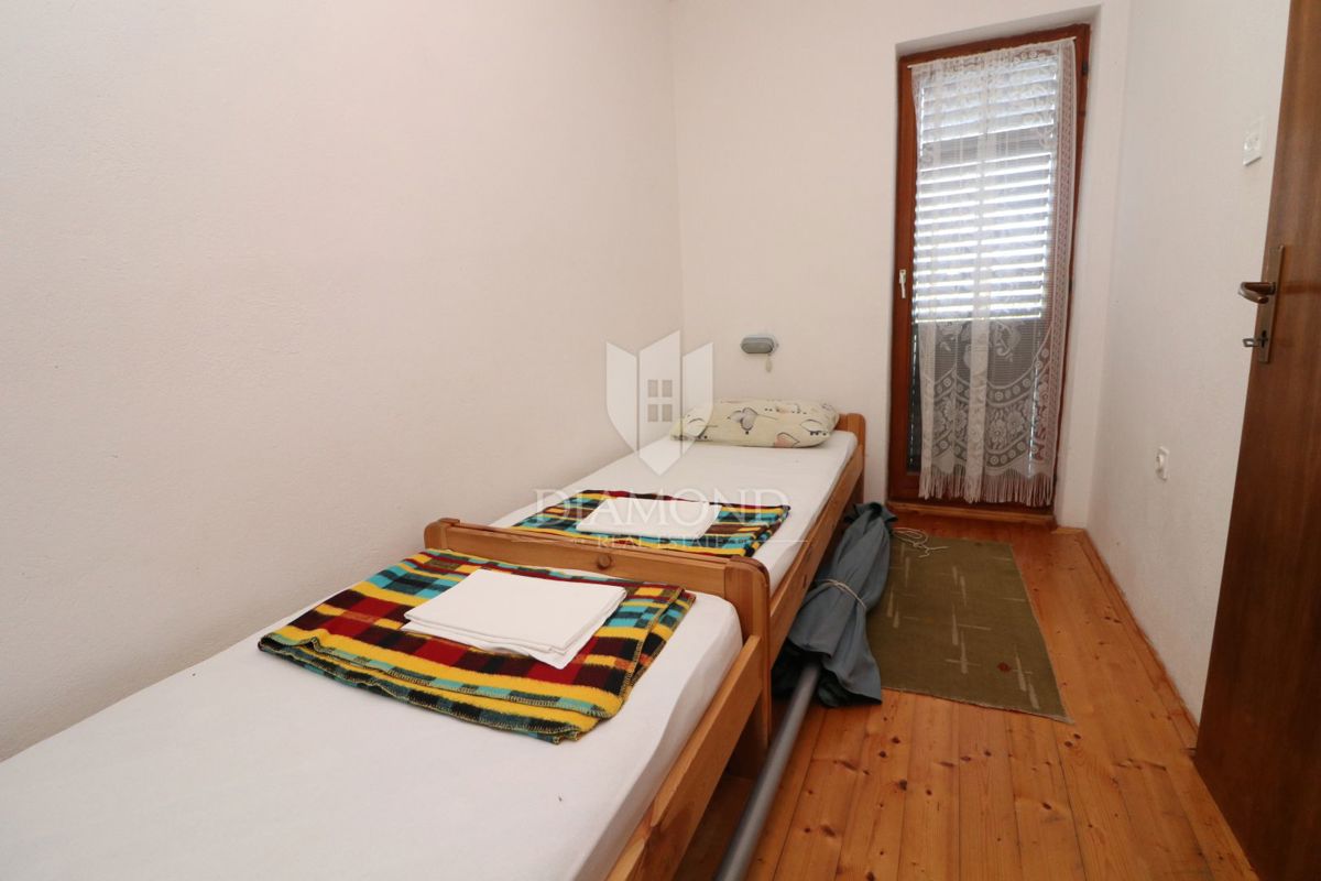 Labin, Rabac, palazzina 2a fila dal mare