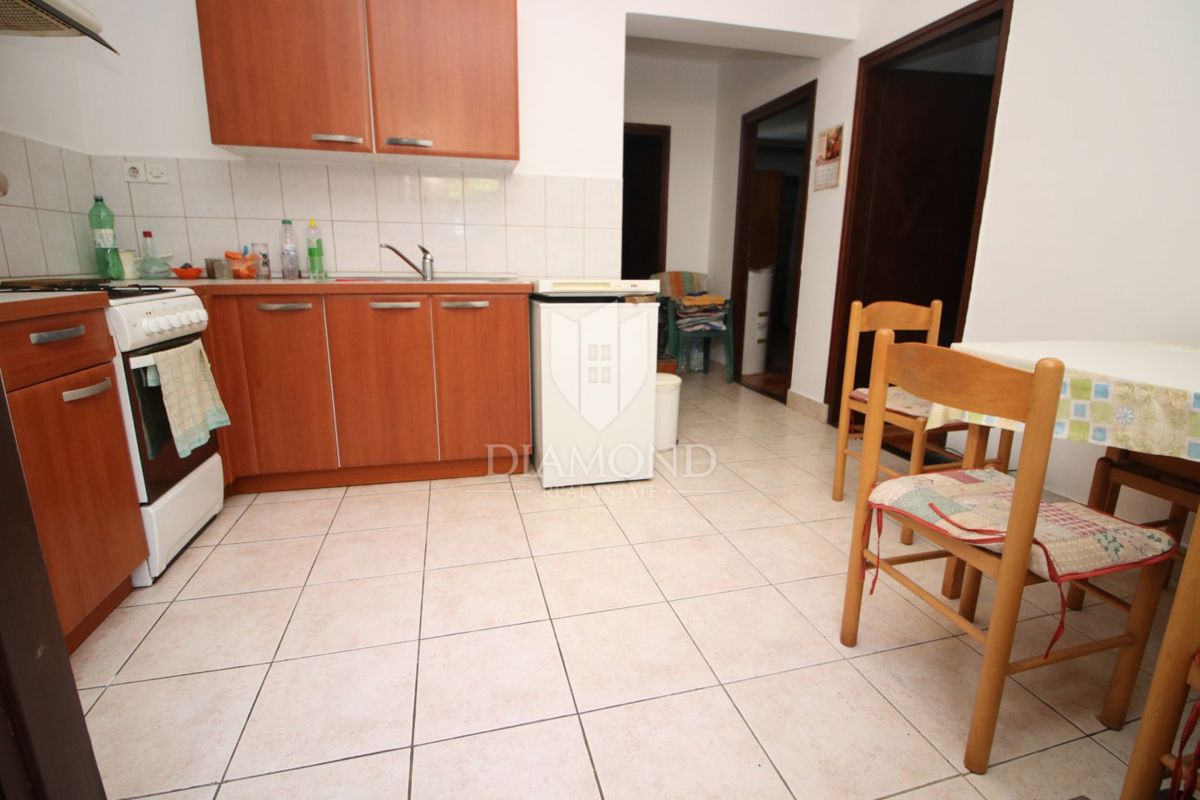 Labin, Rabac, palazzina 2a fila dal mare