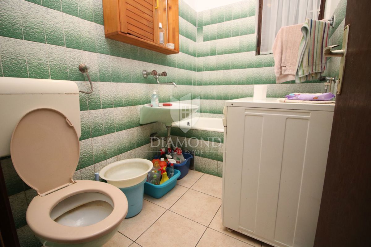 Labin, Rabac, palazzina 2a fila dal mare