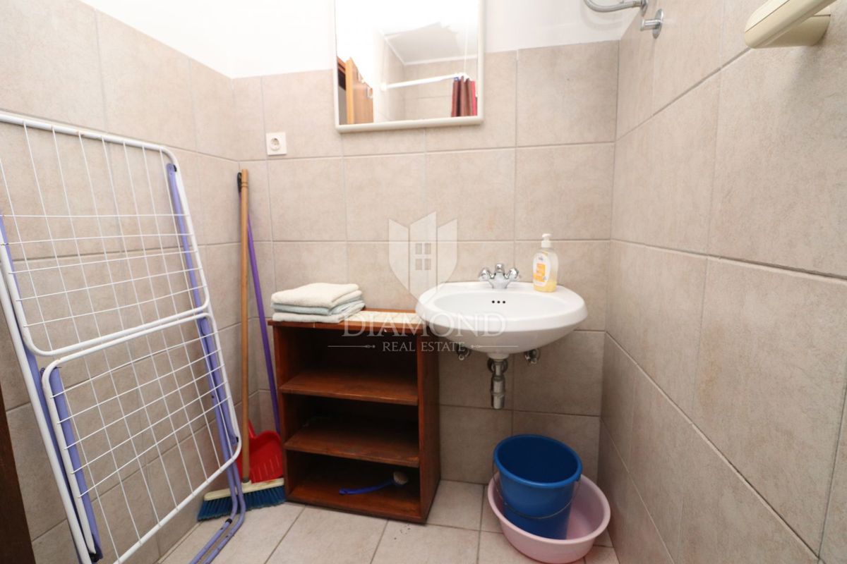 Labin, Rabac, palazzina 2a fila dal mare