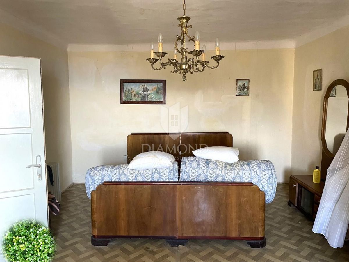 Bellissima casa da ristrutturare con vista mare