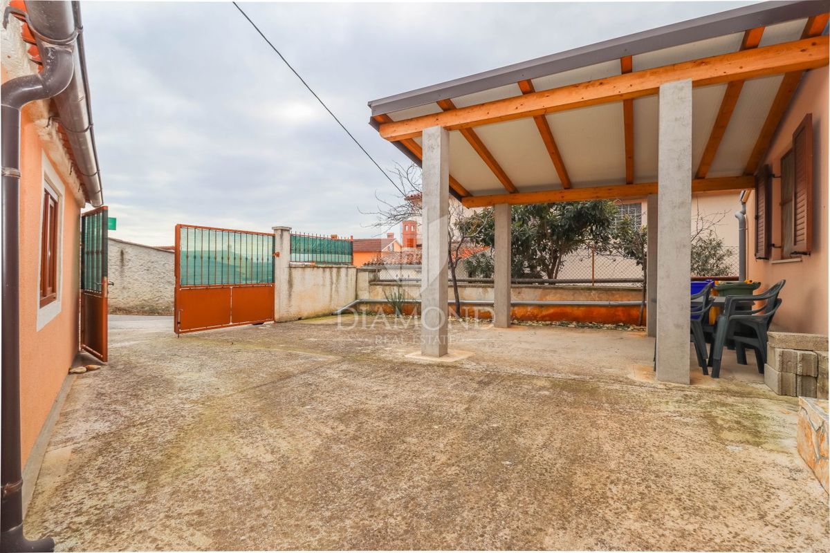 Casa vicino a Pola, ideale per viverci o da affittare.