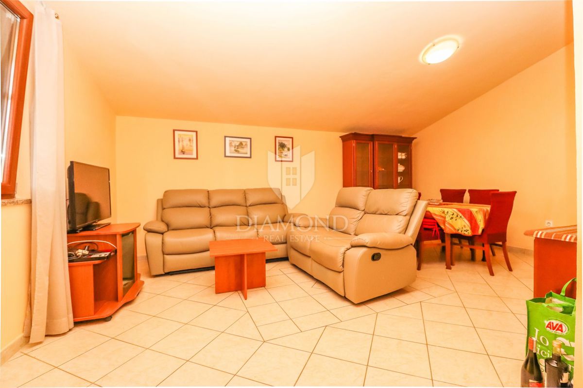 Casa vicino a Pola, ideale per viverci o da affittare.