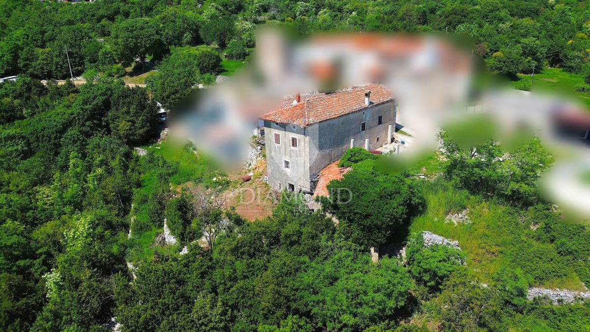 CASA IN PIETRA CON VISTA PANORAMICA SUL MARE